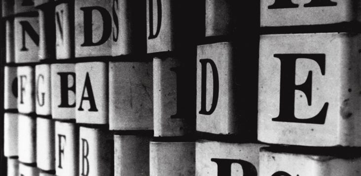 Serviços de consultoria técnica na área do design