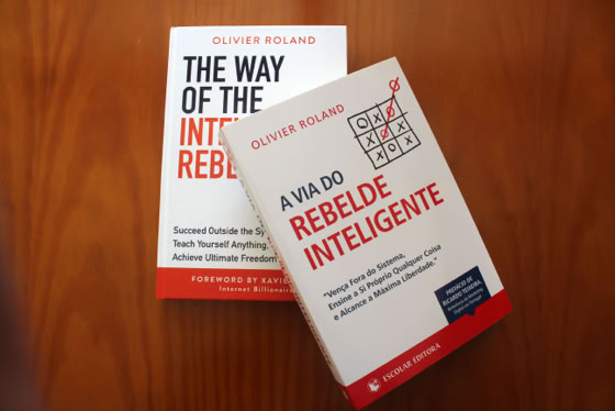 Capa da edição portuguesa