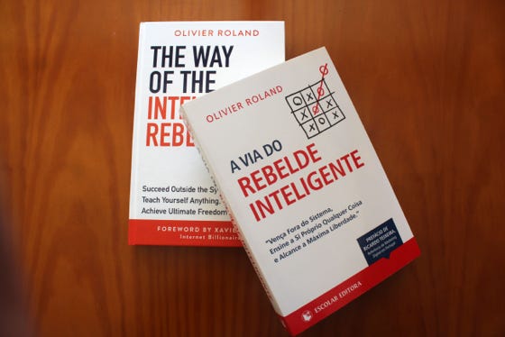 Capa da versão portuguesa